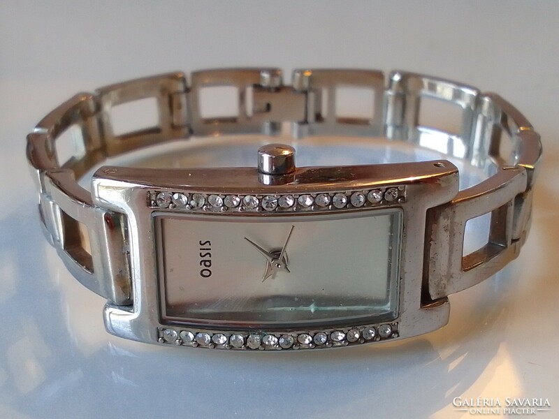 Elegant women's watch