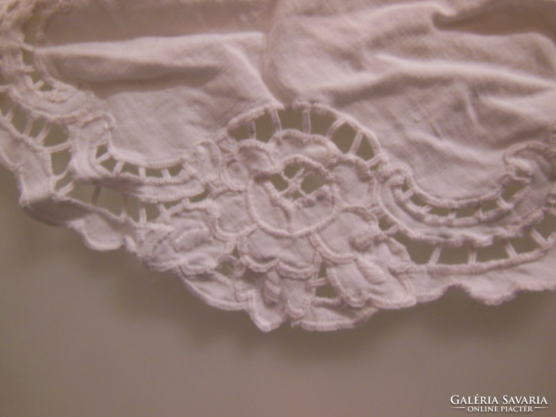 Tablecloth - lace - 20 cm - old - cotton canvas - Austrian - flawless