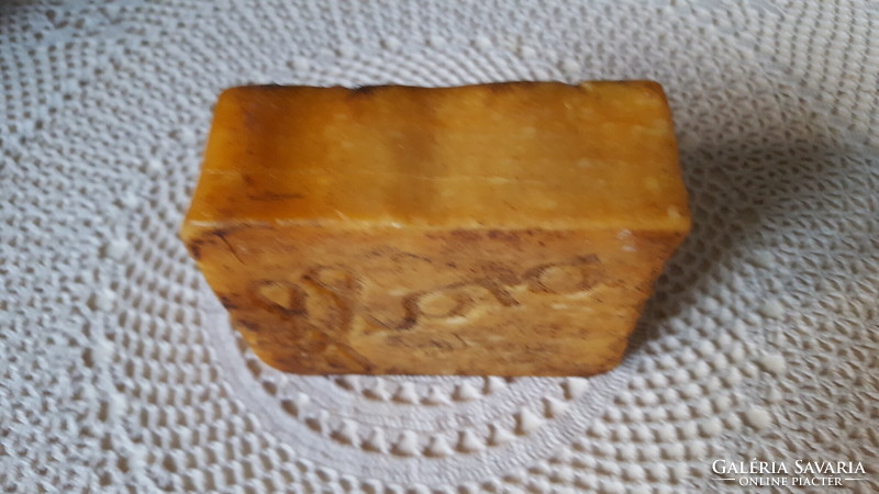 Old quality flora color soap