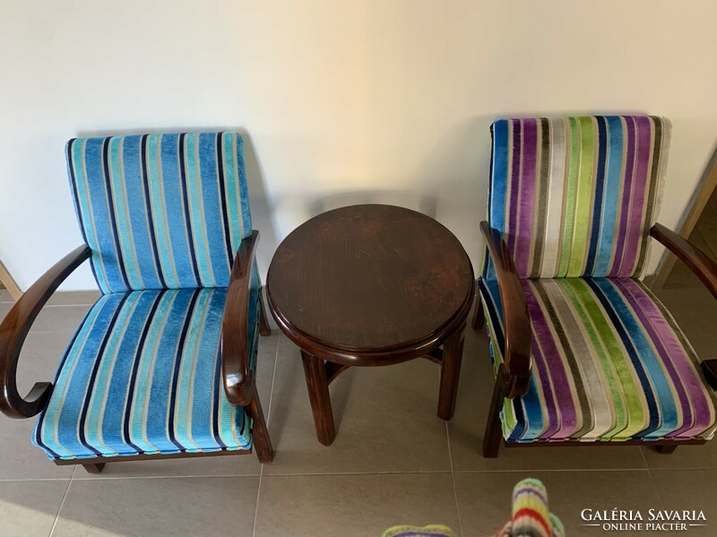 Art deco armchairs and coffee table renovated