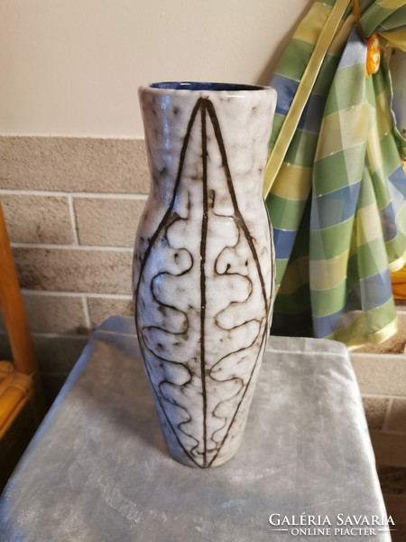 Retro ceramic vase