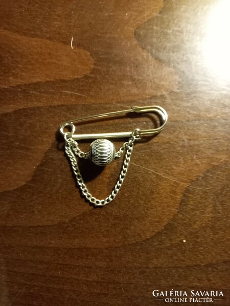 Old shawl pin