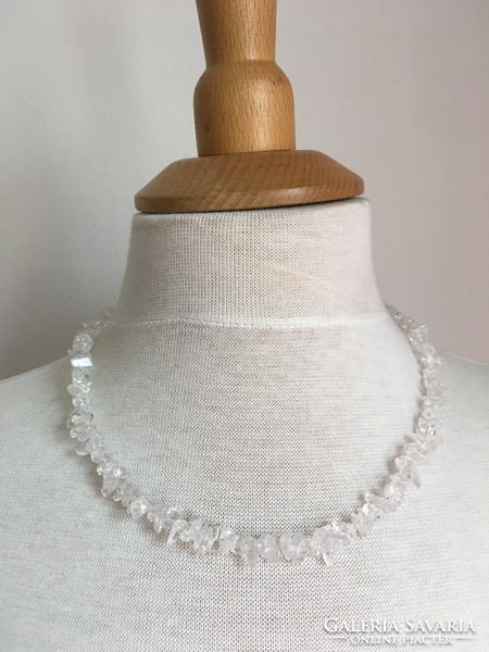 Rock crystal beads necklace