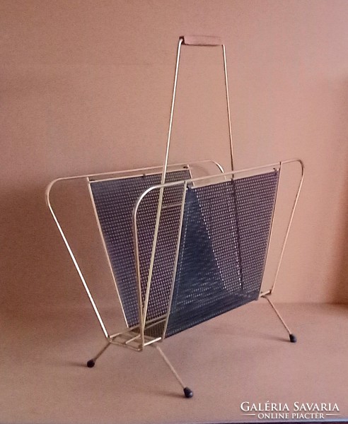 Mathieu Mathieu? Copper metal mesh modern newspaper rack negotiable.