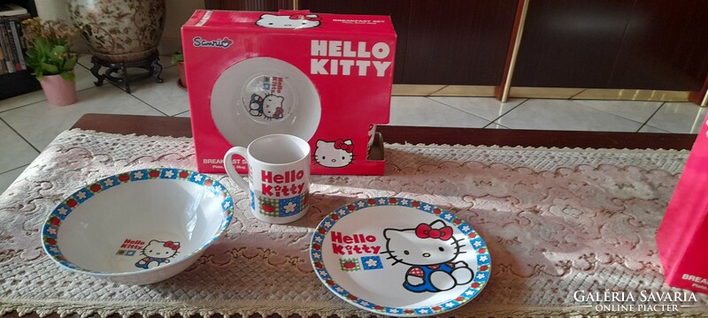 2 készlet /PORCELÁN / HELLO KITTY 3 részes gyerek étkészlet -HIBÁTLAN