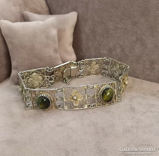 Antique filigree silver bracelet with cat's eyes