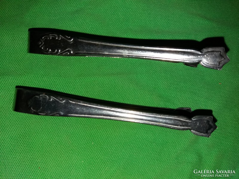 Old mocha tweezers cut into pieces, cutlery according to the pictures