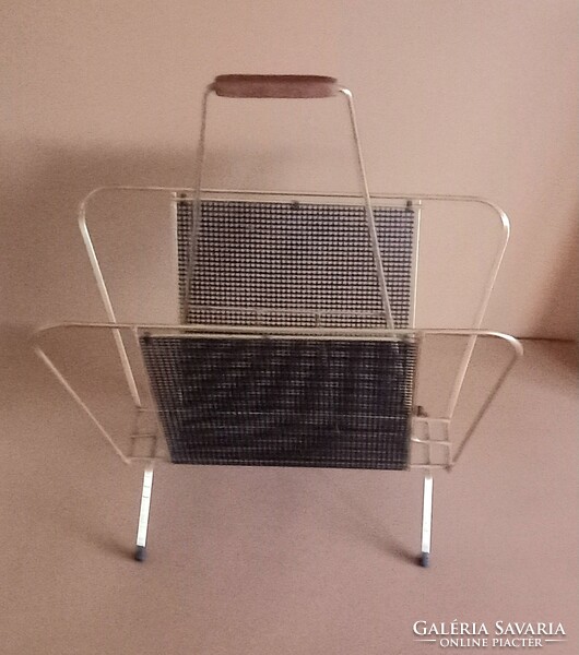 Mathieu Mathieu? Copper metal mesh modern newspaper rack negotiable.