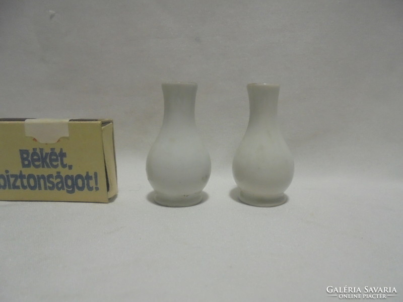 Two pieces of hóllóháza mini vase together