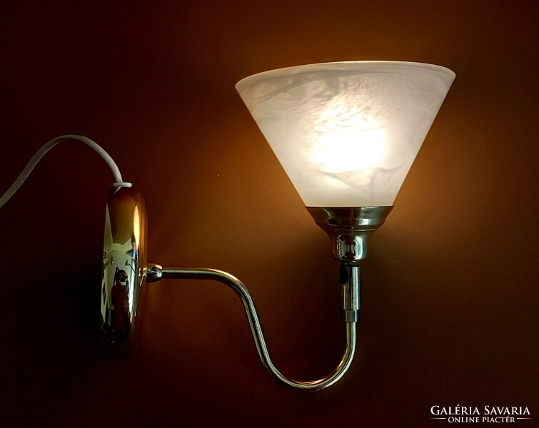 Kolarz fali lámpa tejüveg búrával ALKUDHATÓ