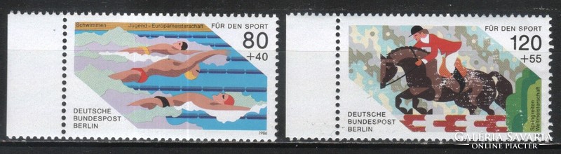 Postal cleaner berlin 846 mi 751-752 EUR 5.00