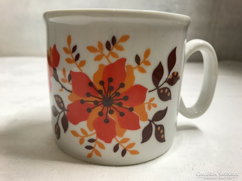 Retro Zsolnay flower pattern mug
