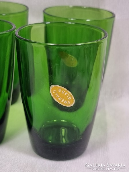 6 db zöld üvegpohár készlet, Emerald Glass matrica jelöléssel.XX.szd közepe-második fele.