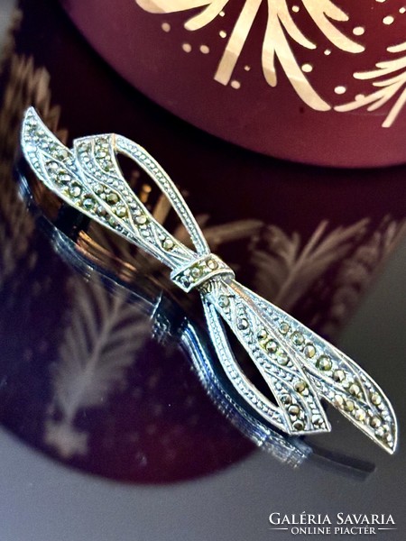 Antique silver brooch pin, marcasite