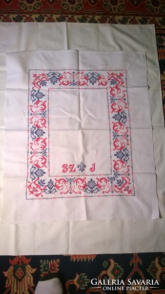 Homemade linen, monogrammed cross-stitched ostrich, can also be used as a decorative towel gift 74x63 cm