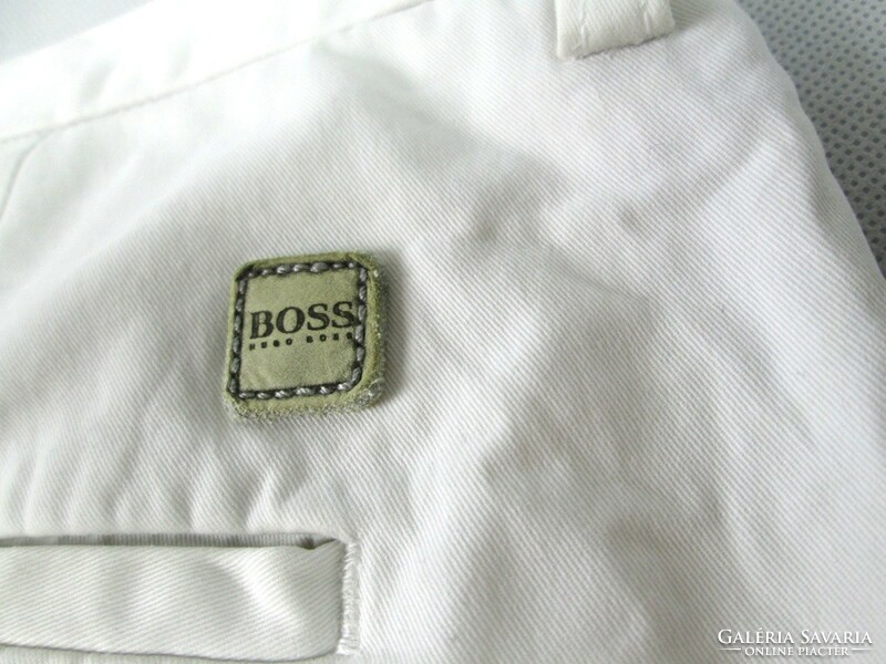 Original Hugo Boss (50s) white women's knee breeches