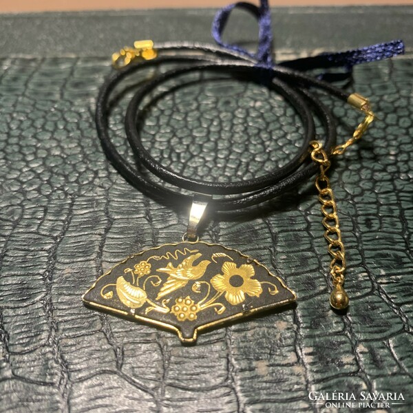 24 Carat gold-plated damascene pendant, vintage damascene necklace leather, Toledo Spanish jewelry,