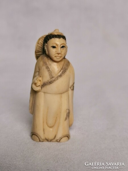 Japanese netsuke bone carving