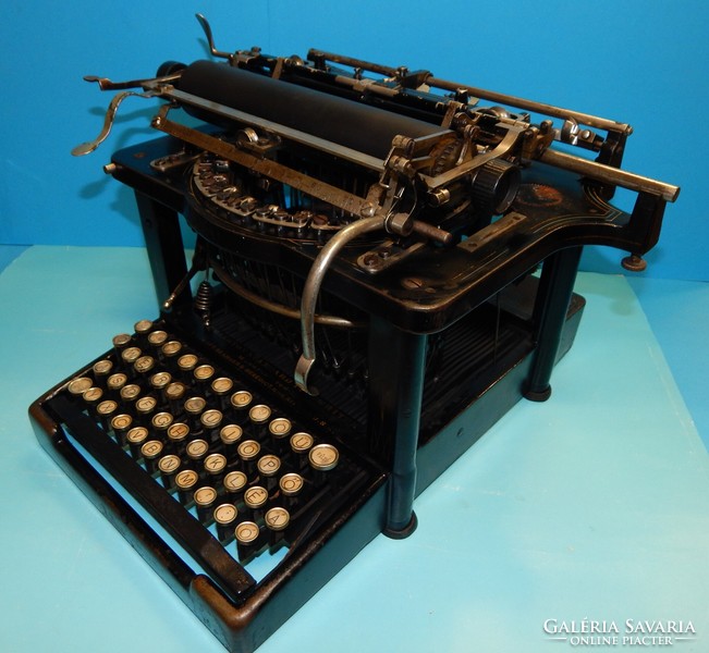 Also a video - invisible writing(!) Remington standard typewriter no.7. Typewriter from 1885, working condition