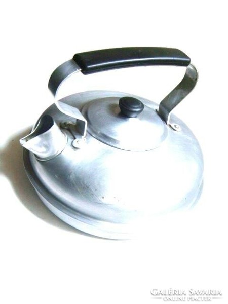 Régi szép ritka lapos forma teáskanna, nem hagyományos alakú (körling:)