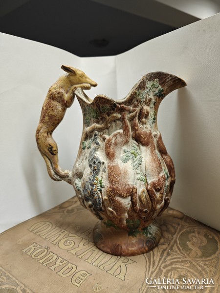 Beautiful hunter scene jug.