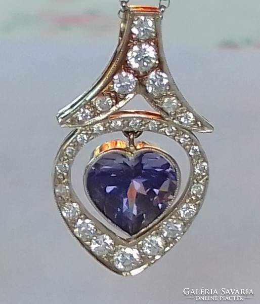 28pcs diamond+2 carat tanzanite gemstone heart, pendant, white gold chain!