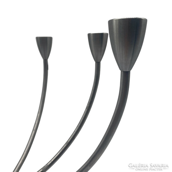 Modern metal eight-pronged candlestick pair m00654