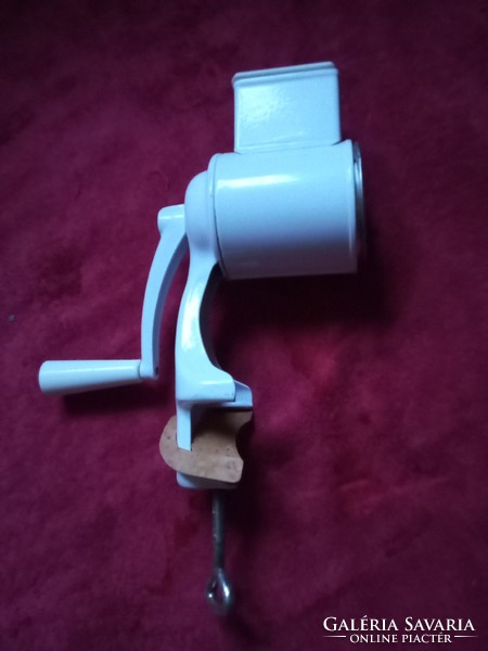 White metal nut grinder