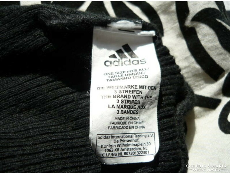 Adidas boy's knitted cap