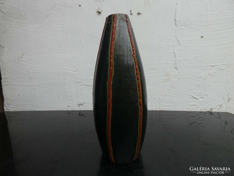 Pesthidegkút black/burgundy csikos ceramic vase 1970.