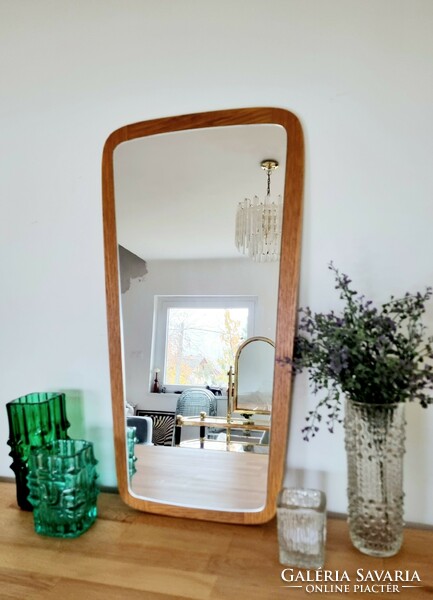 Mid-century mirror with nice lines
