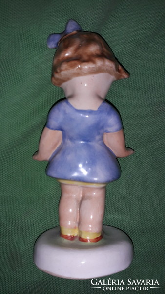 Régi Bodrogkeresztúri Katicás kisleány mázas kerámia figura szép állapotban a képek szerint