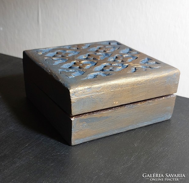 Unique handmade hand-painted wooden jewelry, storage box, chest, box (10x 10 x 4.5 cm)