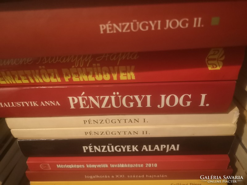 Pénzügyi és jogi könyvek könyvcsomag