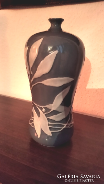 Herend vase