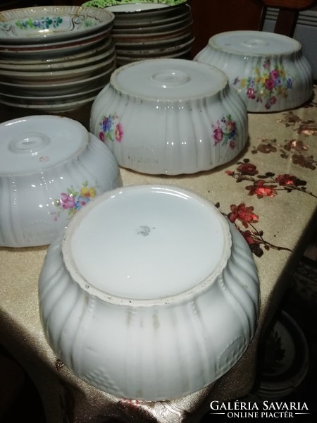 Antik Zsolnay porcelán komatál 4 db