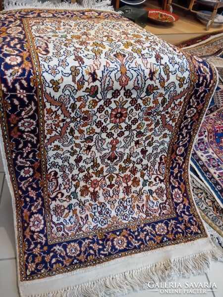 Kashmir silk carpet 3