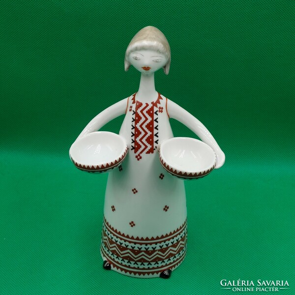 J. Márta Seregély girl from Hólloháza with a double bowl figurine