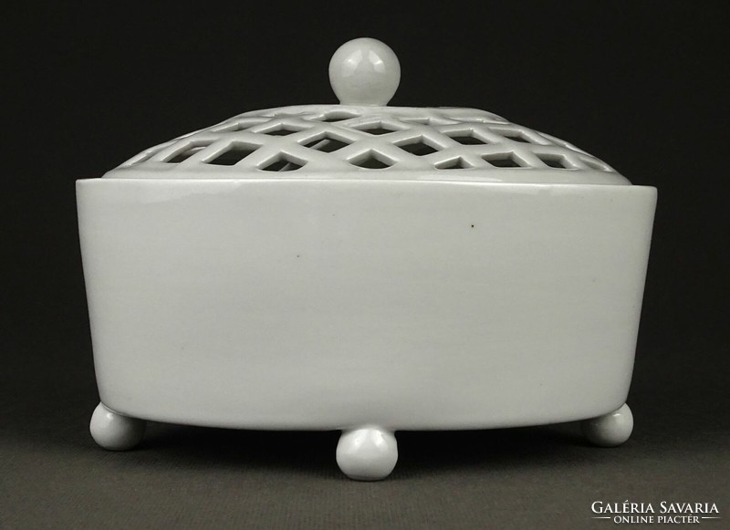 1P714 old white porcelain bonbonier with openwork lid