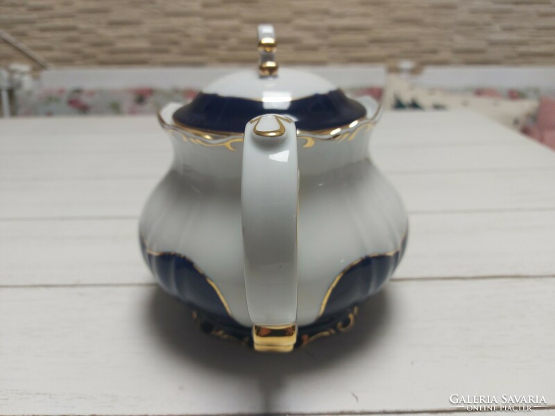 Zsolnay pompadour porcelain teapot