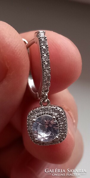 Silver-plated zirconia earrings