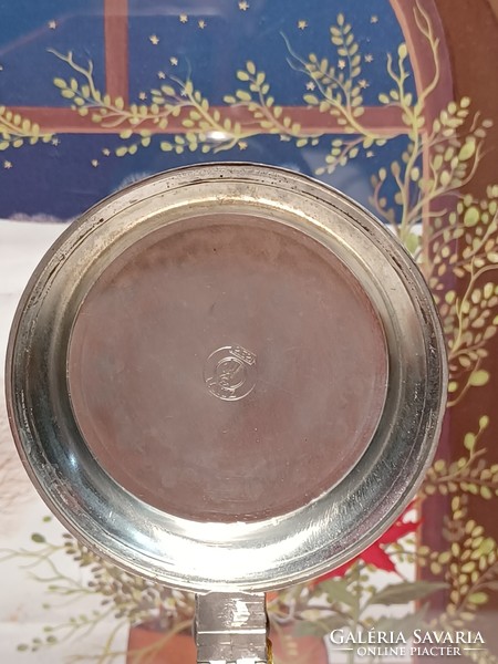 Incised crystal cup with tin lid