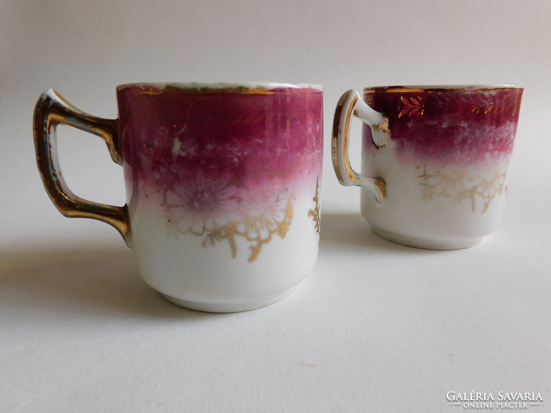 Antique bird (red beak) coffee cups xix. Century