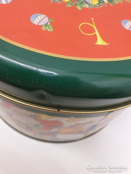 Metal Christmas box, classic pattern, 22 cm diameter