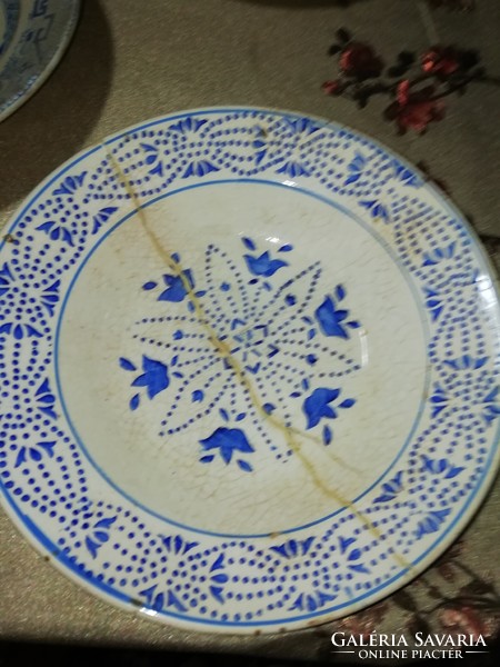 Antique wall plate cracked 20