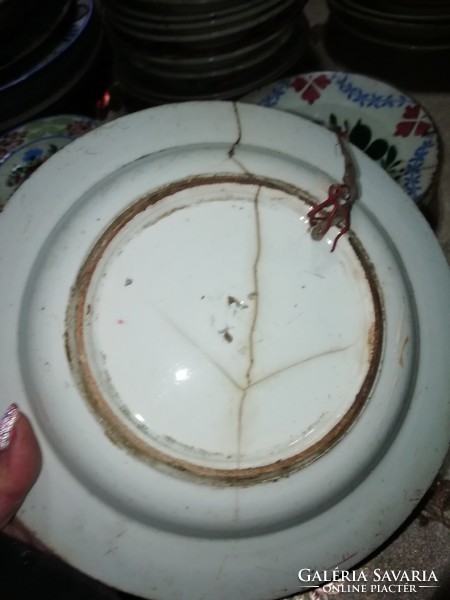 Antik fali tányér gyűjteményből Borcsa repedés van rajta 52