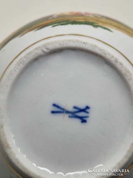 Antik Meisseni porcelán teáskanna figurális festéssel c1860 23.5cm