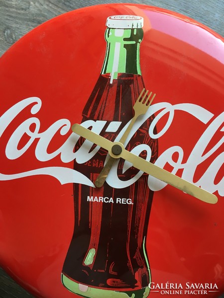 Coca Cola falióra Junghans