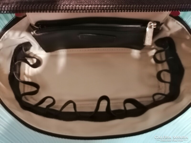 Elemis kozmetikai táska, neszesszer, pipere táska, retikül