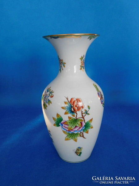 Herend Victoria vase